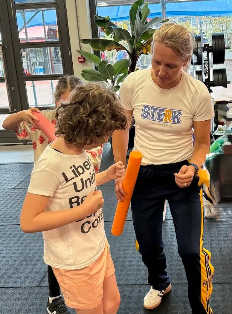 Groepslessen boksen kinderen weerbaarheid training
